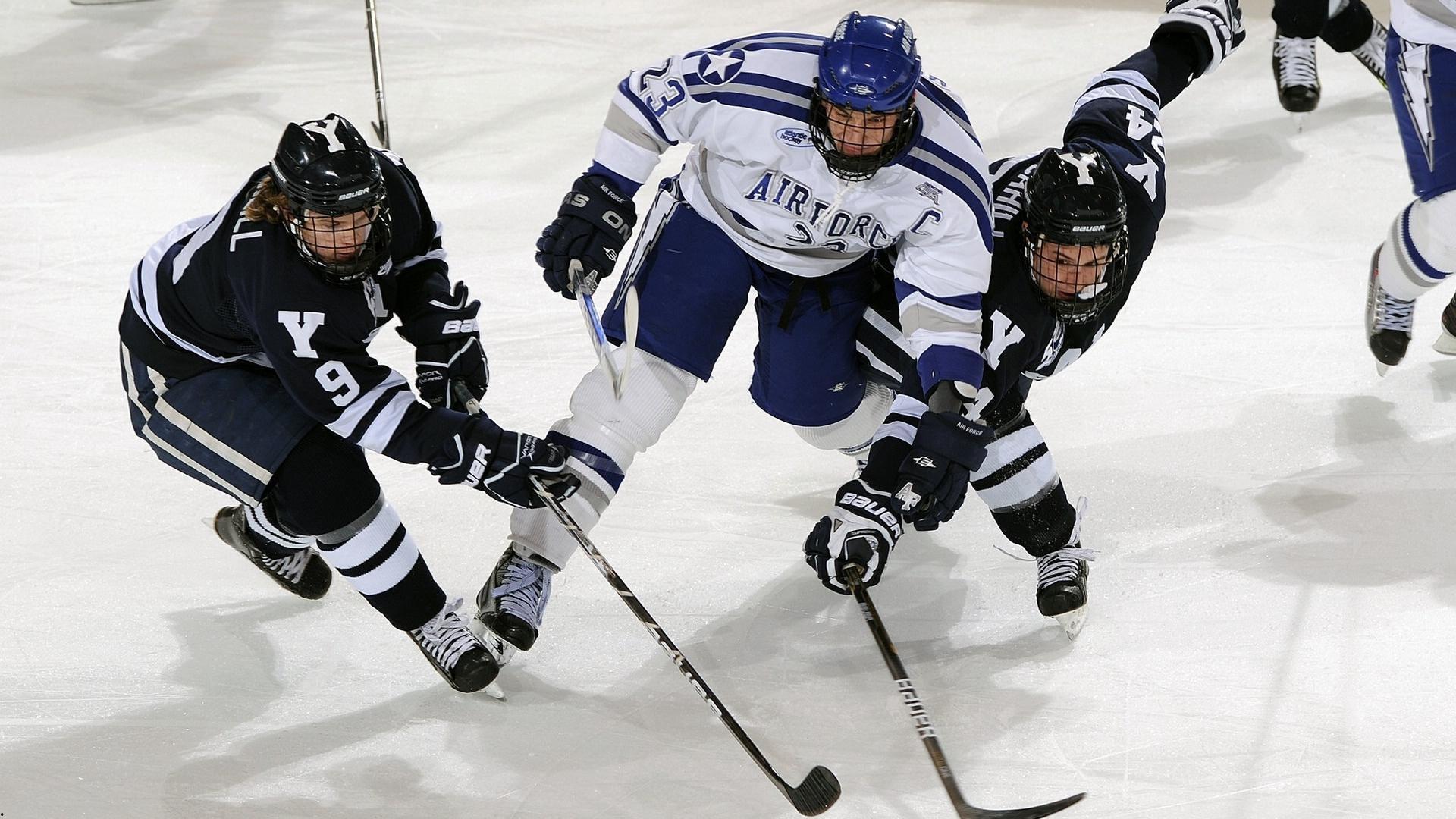 鲍威尔坦言录像揭示失利根源，专注力缺失成球队致命伤