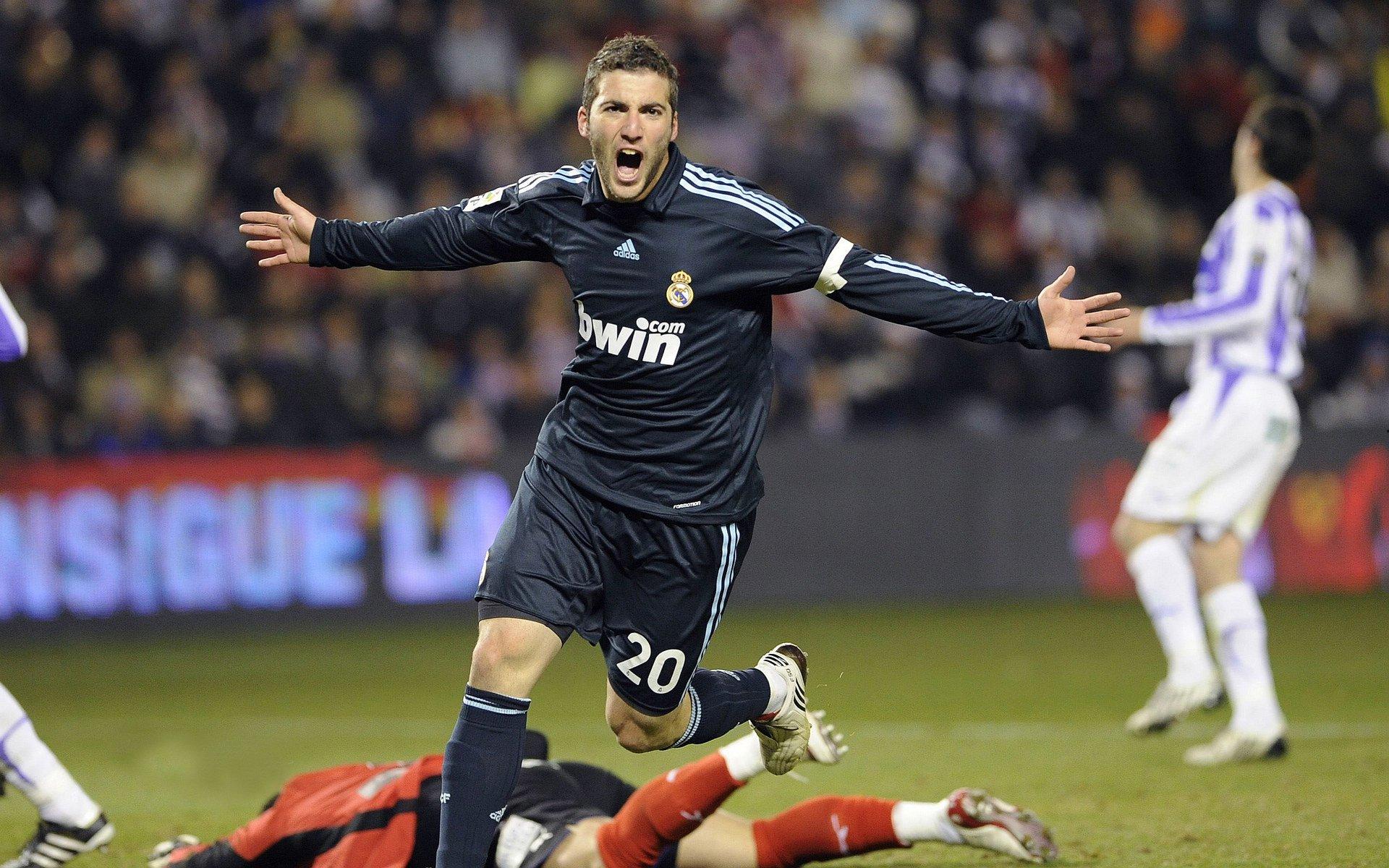 利希施泰纳：我爱尤文而不能效力国米，在尤文总背负必须赢的压力